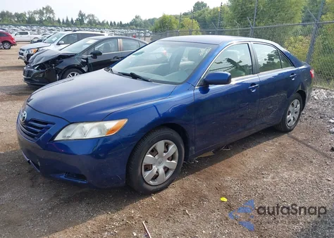 2007 Toyota Camry Ce/Le/Xle/Se z USA, uszkodzony, nr VIN JTNBE46K073097649